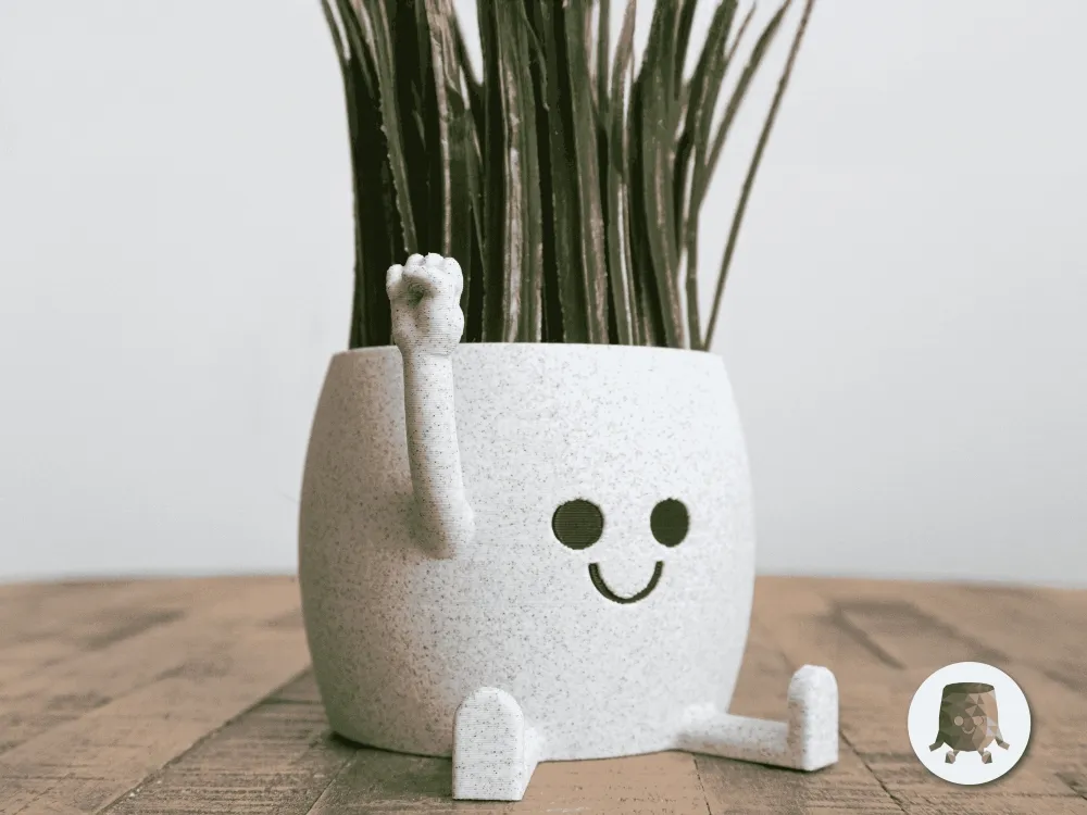 Happy-potte Knoke opp 3D-printet plantepotte i PLA-bioplast