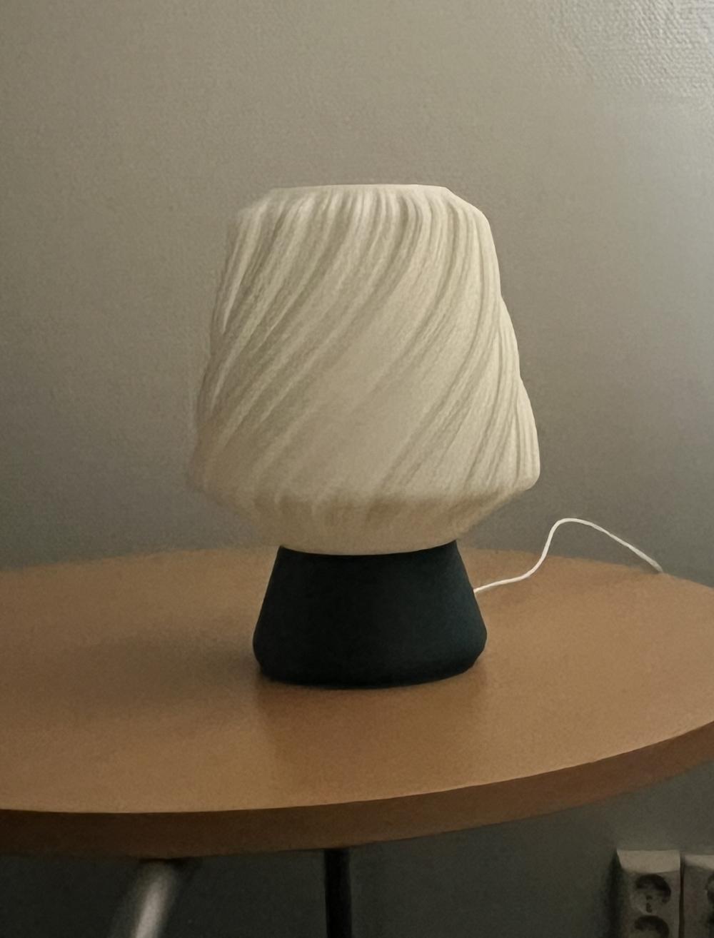 Bruma swirl-lampe